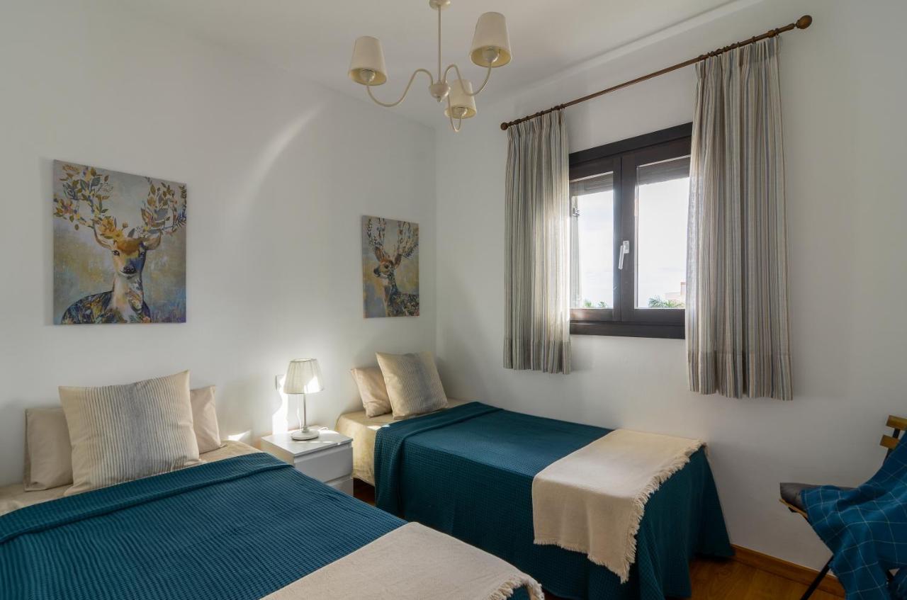 Wintowinrentals Townhouse, Roof Terraze & Pool توري دي بيناغالبون المظهر الخارجي الصورة