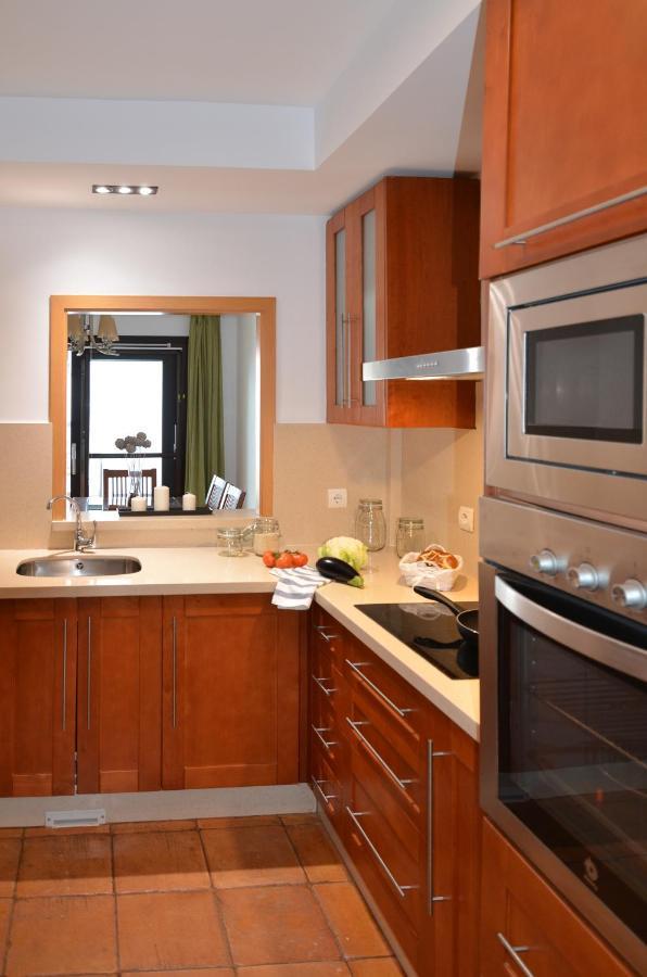 Wintowinrentals Townhouse, Roof Terraze & Pool توري دي بيناغالبون المظهر الخارجي الصورة