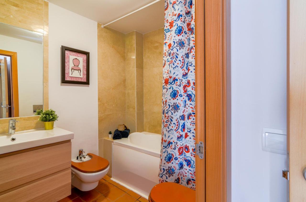 Wintowinrentals Townhouse, Roof Terraze & Pool توري دي بيناغالبون المظهر الخارجي الصورة