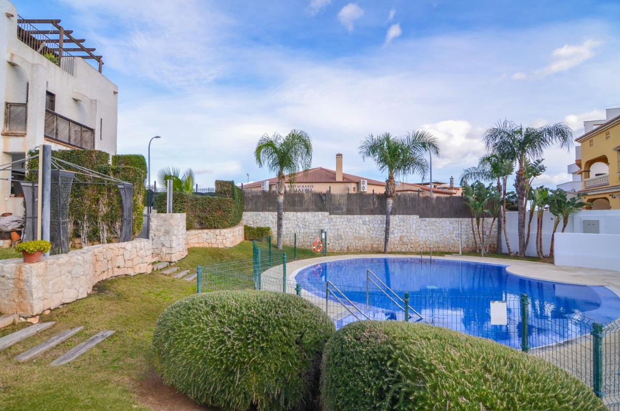 Wintowinrentals Townhouse, Roof Terraze & Pool توري دي بيناغالبون المظهر الخارجي الصورة